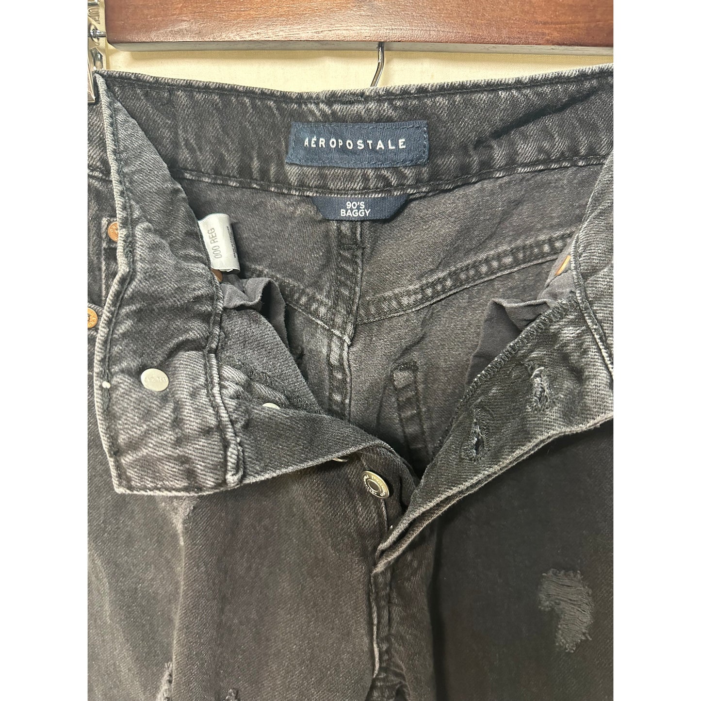 Aeropostale 90’s Baggy Black Distressed Jeans - Size 00