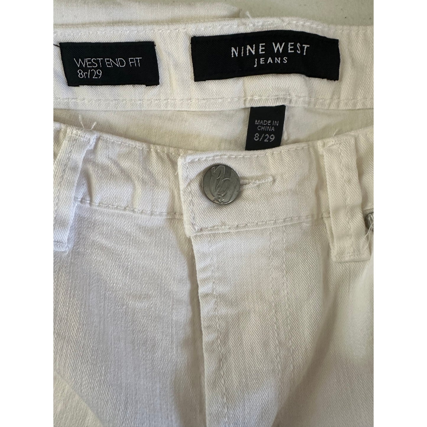 Nine West White Cropped Jeans - Size 8