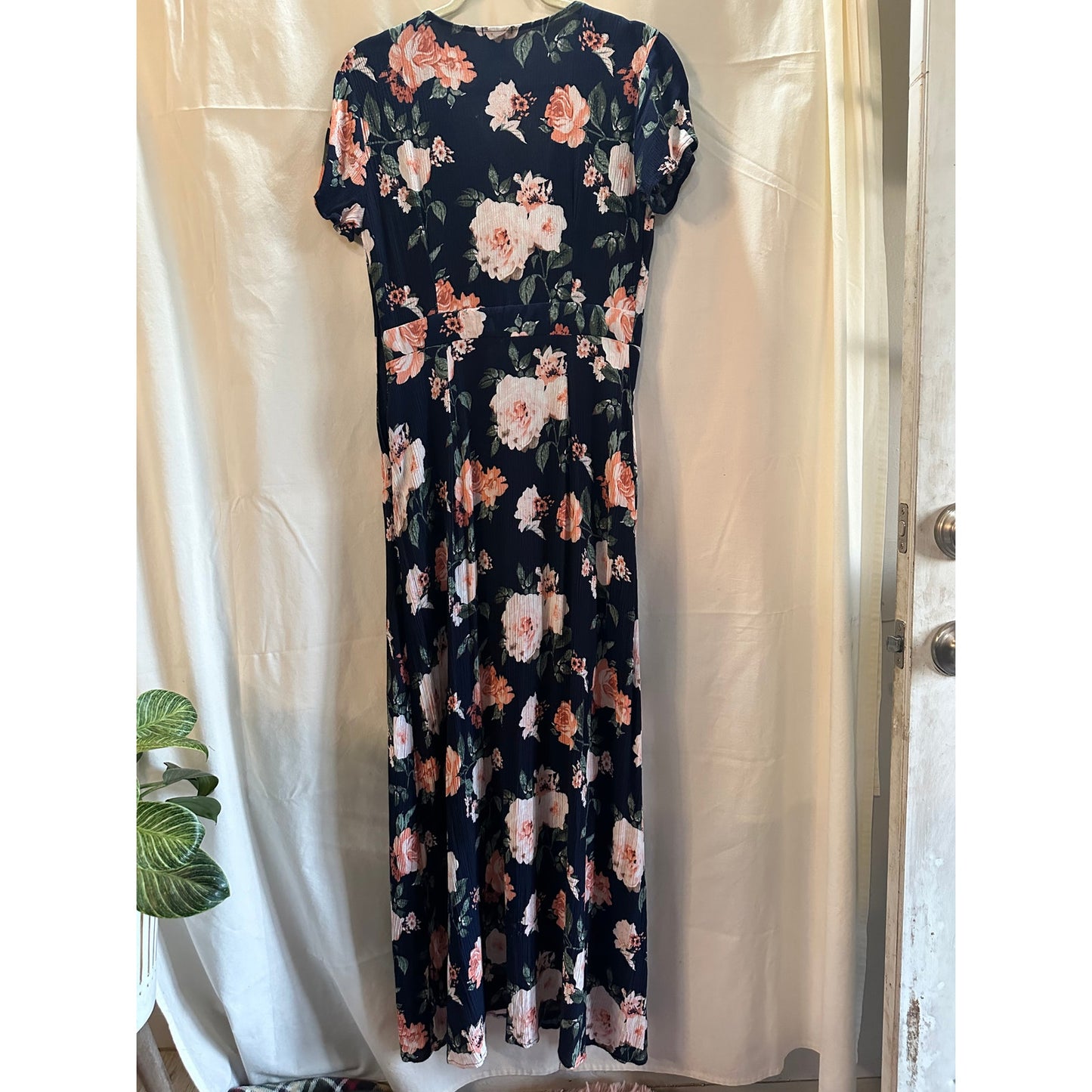 Rue21 Black Floral Maxi Dress - Size Large