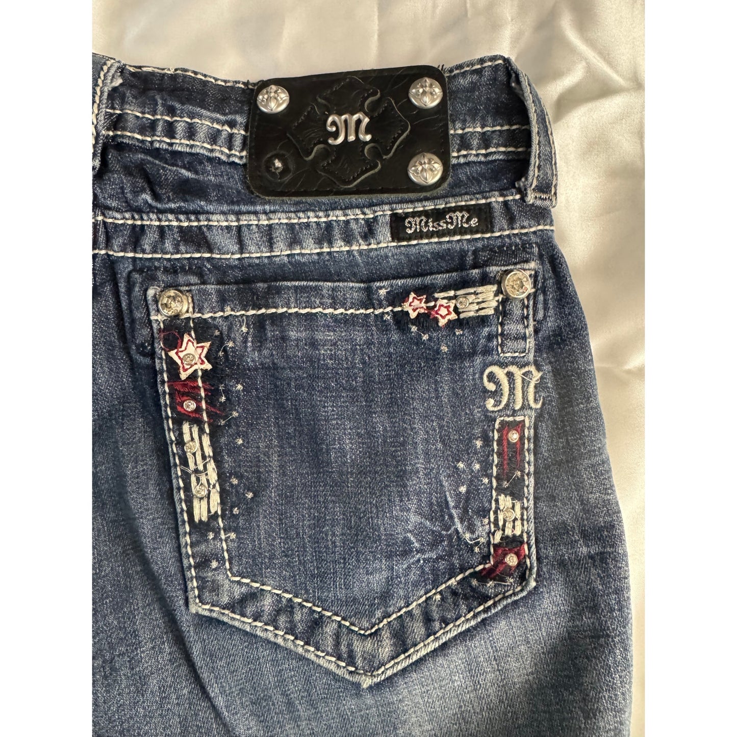 Miss Me Embellished Cuffed Capri Jeans - Patriotic Chic - 28