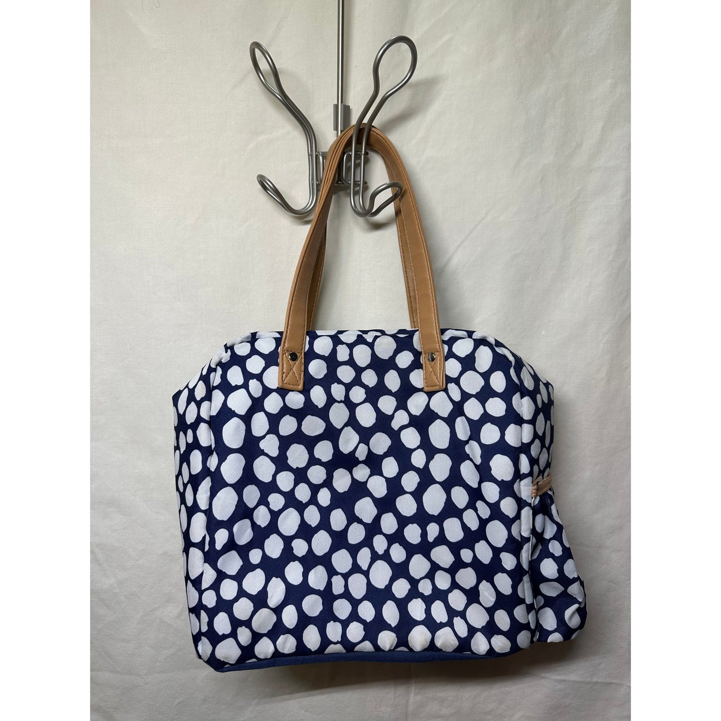 Fit + Fresh Navy Blue Polka Dot Insulated Lunch Bag