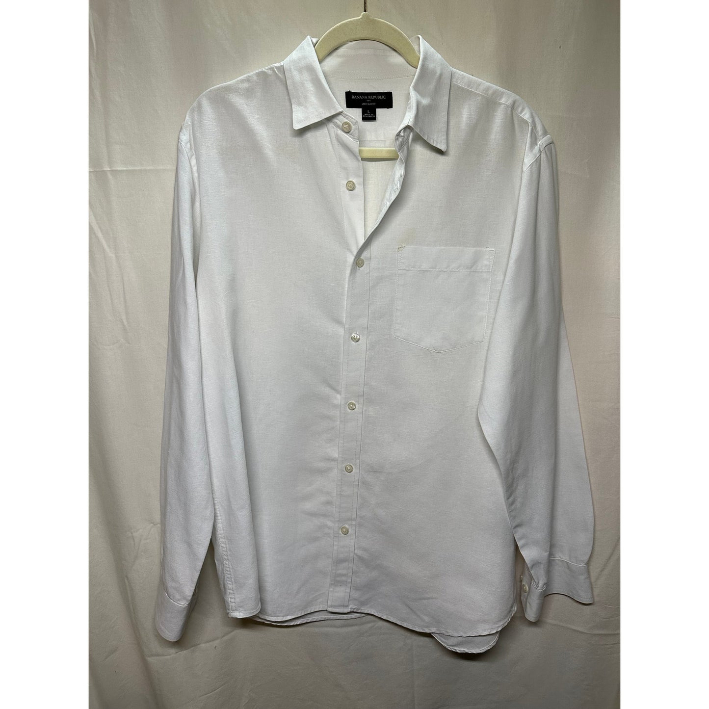 Banana Republic White Linen Slim Fit Button-Up Shirt - Size Large