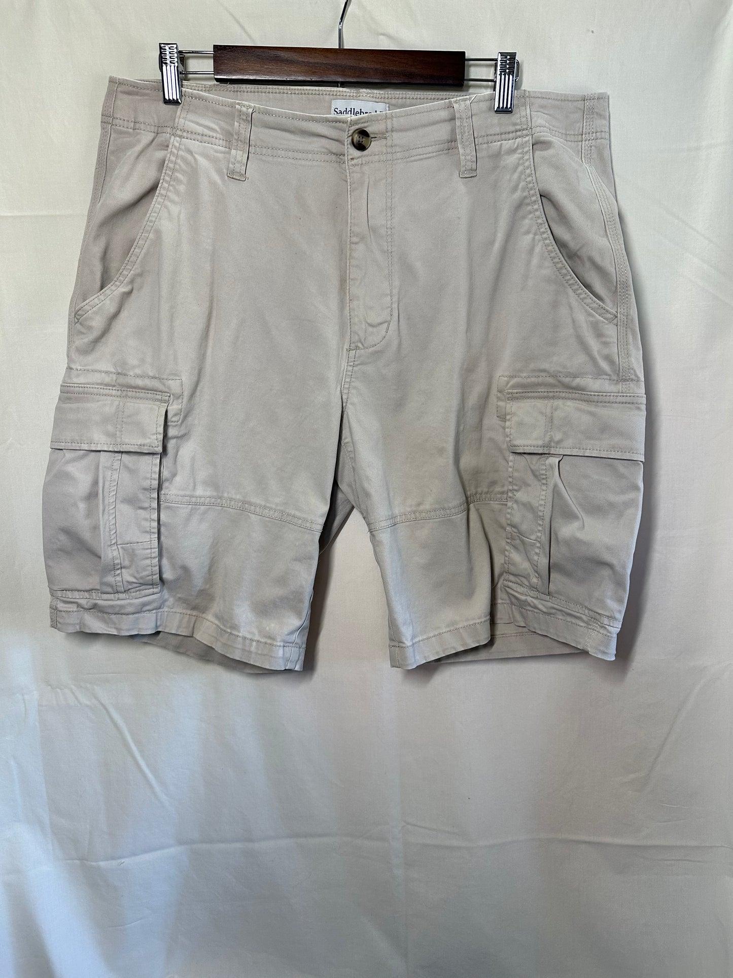 Saddlebred Men's Cargo Shorts - Size 36 - Stylish and Versatile