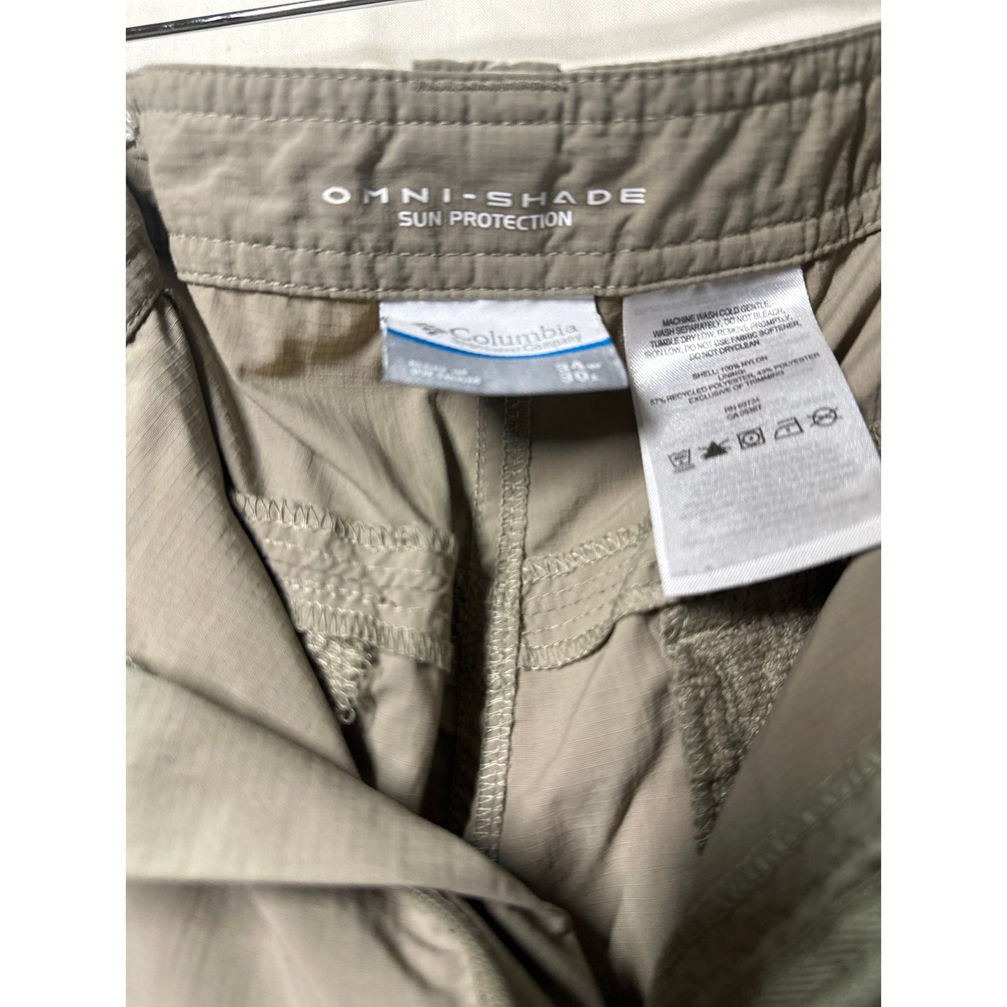 Columbia Men's Omni-Shade Convertible Cargo Pants - Waist 34", Inseam 30"