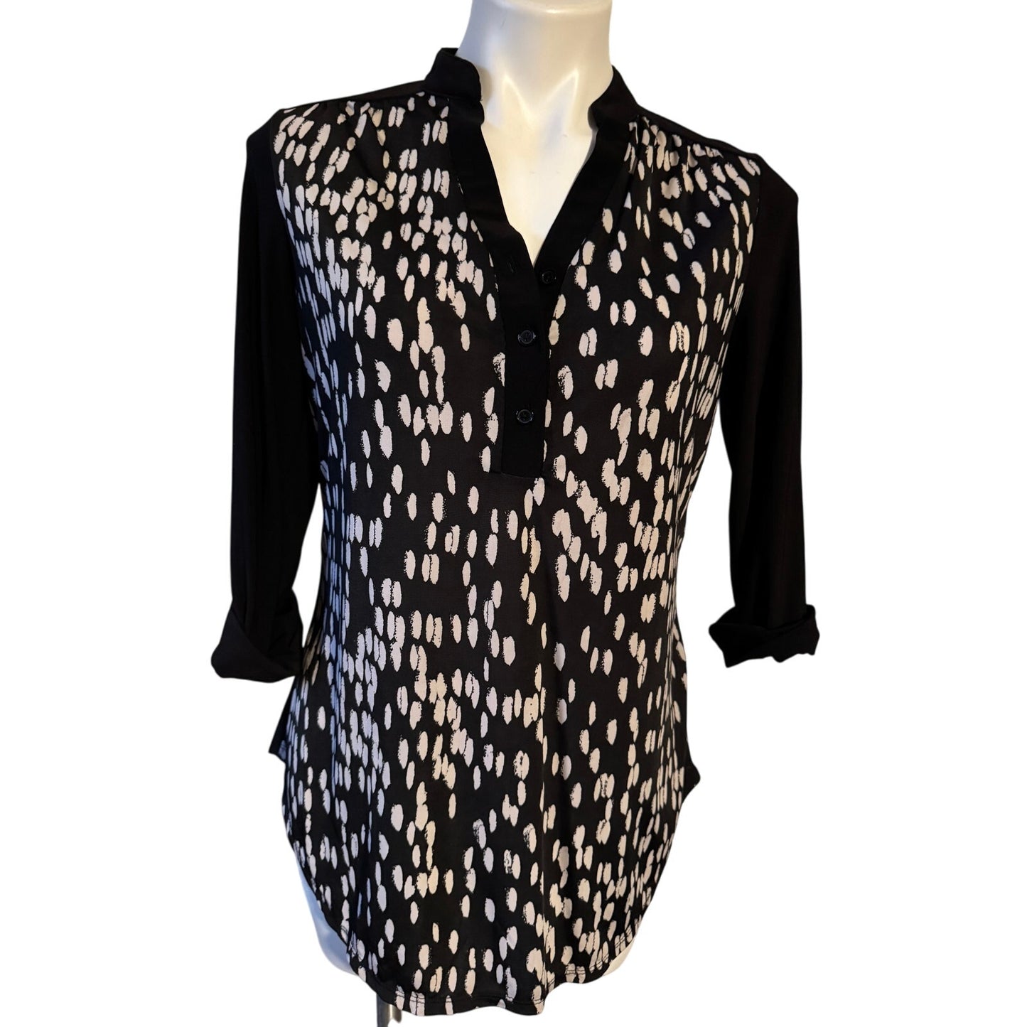 Pen Station Concept Two-Toned Polka Dot Blouse - Versatile Elegance